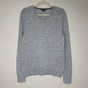 Express Merino Wool Blend Women’s V-neck Long Sleeves Sweater